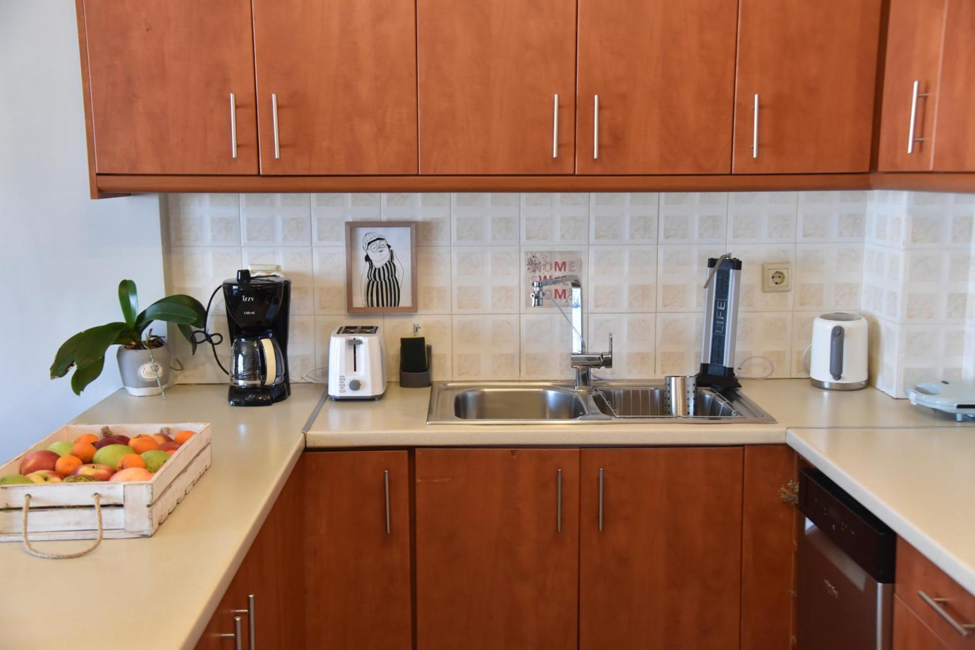 Zen Moments Apartment Athena Bagian luar foto