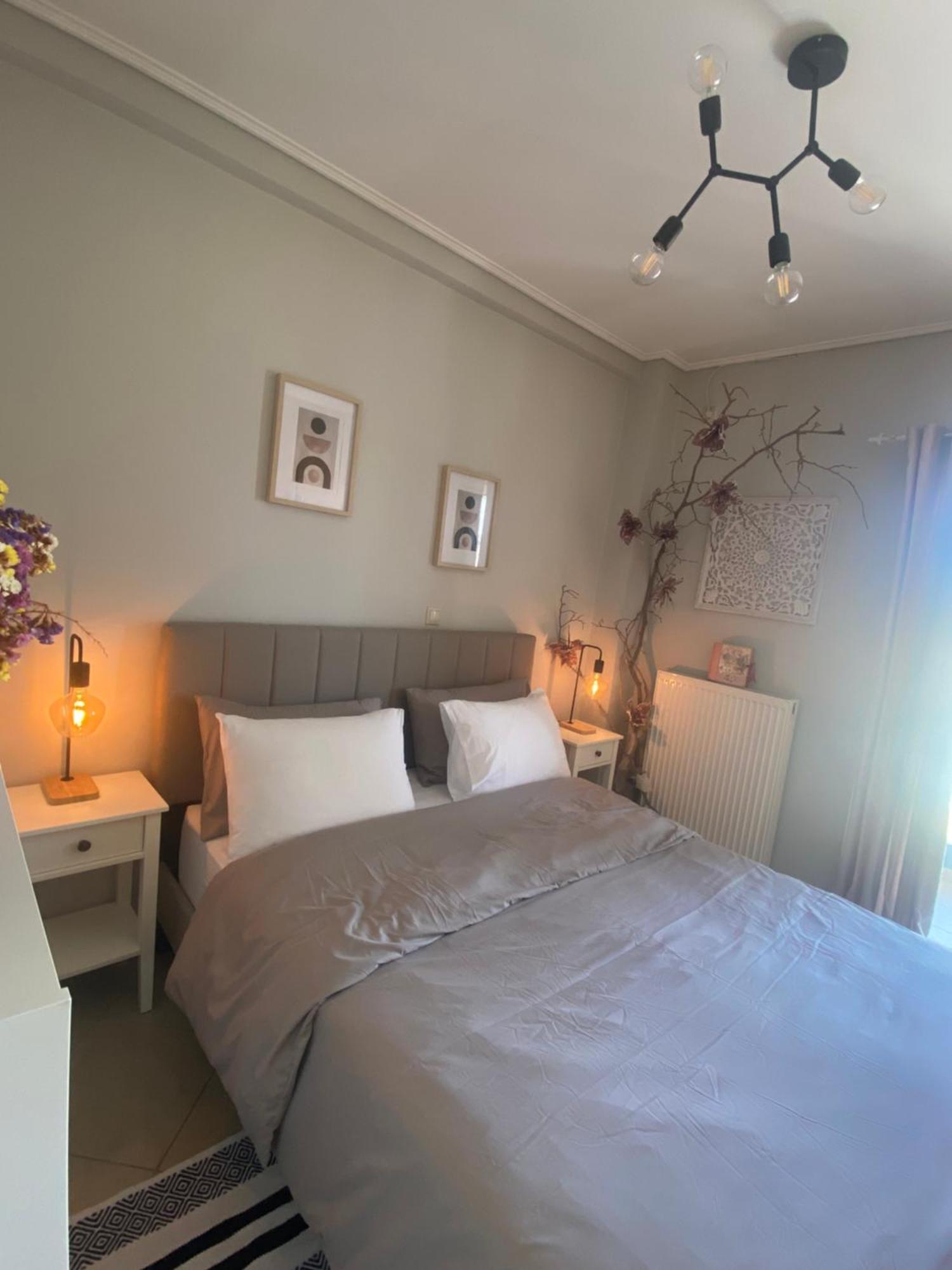 Zen Moments Apartment Athena Bagian luar foto