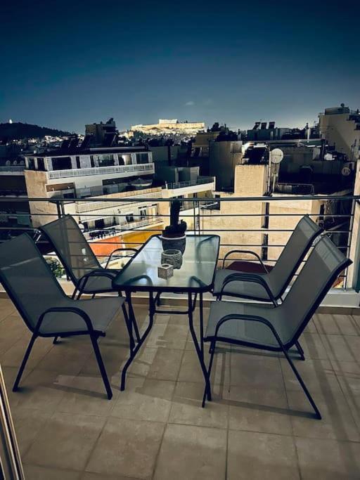 Zen Moments Apartment Athena Bagian luar foto